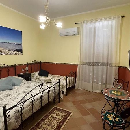 Casa Vacanze Da Anna Leilighet Sulmona Eksteriør bilde